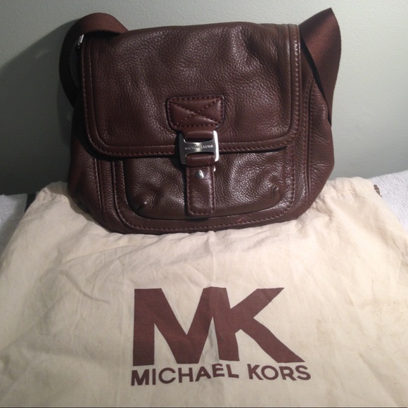 Michael Kors Brown Pebbled Leather Hobo Satchel - Picture 2 of 8
